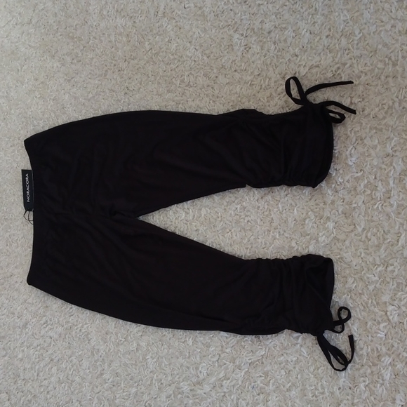 noracora Pants - Noracora Black Pants.